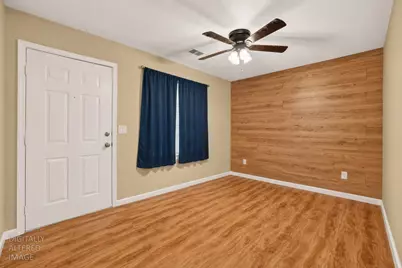 2297 Beaumont Street, Sacramento, CA 95815 - Photo 4