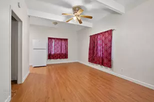 2297 Beaumont St, Sacramento, CA 95815 - Photo 18