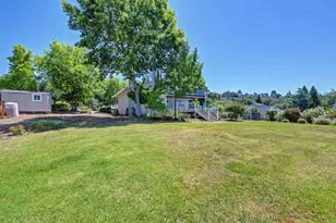 1386 Lakehills Dr, El Dorado Hills, CA 95762 - Photo 34