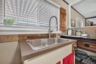 821 Park Rd, Sacramento, CA 95838 - Photo 20