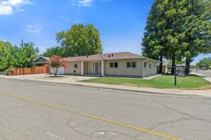 2600 Yale Ave, Turlock, CA 95382 - Photo 1