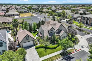 2101 Promenade Dr, Woodland, CA 95776 - Photo 6