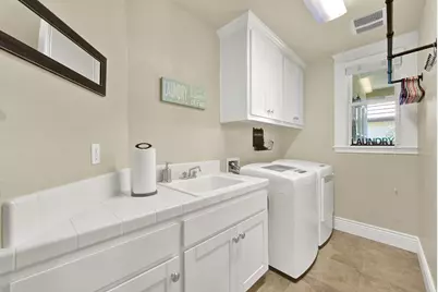 2101 Promenade Drive, Woodland, CA 95776 - Photo 54