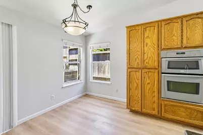 8201 Palmerson Drive, Antelope, CA 95843 - Photo 10