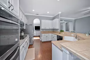4481 Springhill Dr, Roseville, CA 95747 - Photo 14