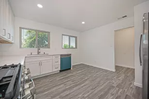 7012 Forman Way, Sacramento, CA 95828 - Photo 44
