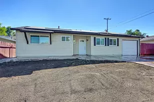 7012 Forman Way, Sacramento, CA 95828 - Photo 2