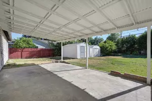 7012 Forman Way, Sacramento, CA 95828 - Photo 32
