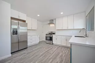 7012 Forman Way, Sacramento, CA 95828 - Photo 8