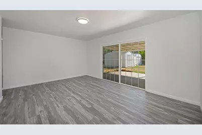 7012 Forman Way, Sacramento, CA 95828 - Photo 18