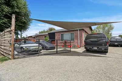 10556 S Priest Road, French Camp, CA 95231 - Photo 8