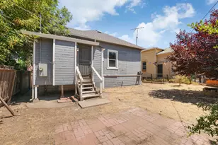 340 E Jefferson St, Stockton, CA 95206 - Photo 18