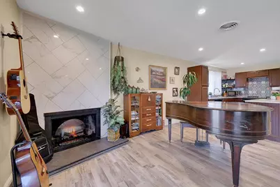 1430 Peach Tree Lane, Yuba City, CA 95993 - Photo 8