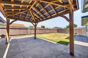 2300 Covered Wagon Cir, Elverta, CA 95626 - Photo 38
