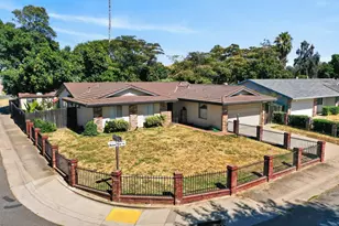 2615 Water Tree Way, Sacramento, CA 95826 - Photo 46