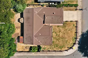 2615 Water Tree Way, Sacramento, CA 95826 - Photo 48