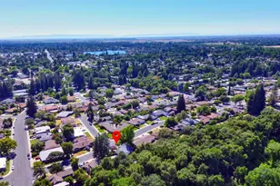 6481 Lake Park Dr, Sacramento, CA 95831 - Photo 58
