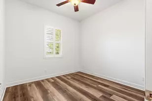 9875 Clyde Ingalsbe St, Elk Grove, CA 95624 - Photo 34
