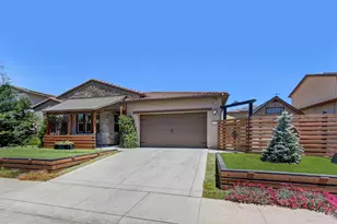 9875 Clyde Ingalsbe St, Elk Grove, CA 95624 - Photo 4