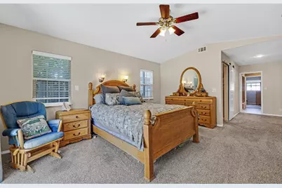 5563 Vassar Drive, San Jose, CA 95118 - Photo 22