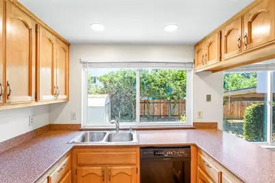 924 Regatta Drive, Sacramento, CA 95833 - Photo 26