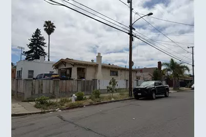 2300 85th Avenue, Oakland, CA 94605 - Photo 2