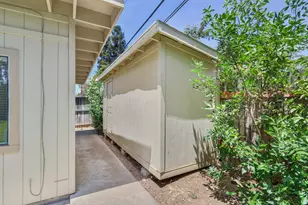 4921 Foster Way, Carmichael, CA 95608 - Photo 46