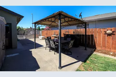 600 Zinfandel Drive, Escalon, CA 95320 - Photo 36