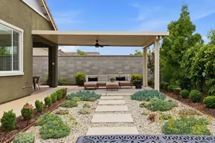 979 Carson River Dr, Lincoln, CA 95648 - Photo 52