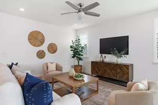 979 Carson River Dr, Lincoln, CA 95648 - Photo 10