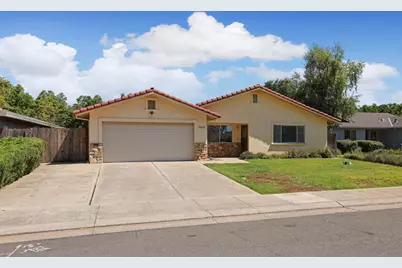 19035 Monte Vista Drive, Linden, CA 95236 - Photo 2