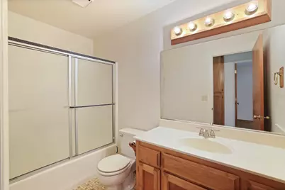 19035 Monte Vista Drive, Linden, CA 95236 - Photo 10