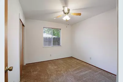 19035 Monte Vista Drive, Linden, CA 95236 - Photo 8