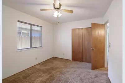 19035 Monte Vista Drive, Linden, CA 95236 - Photo 12