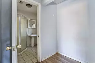 916 Elm Ave, Modesto, CA 95354 - Photo 46