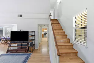 8467 Carlin Ave, Sacramento, CA 95823 - Photo 8
