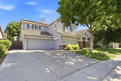 9728 Country Falls Lane, Elk Grove, CA 95757 - Photo 2