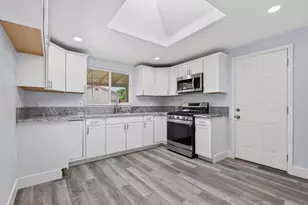 322 Kerr Ave, Modesto, CA 95354 - Photo 8