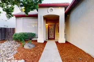 127 Douglas Dr, Lincoln, CA 95648 - Photo 2