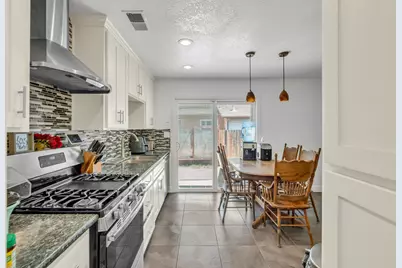 7718 Laurie Way, Sacramento, CA 95832 - Photo 8