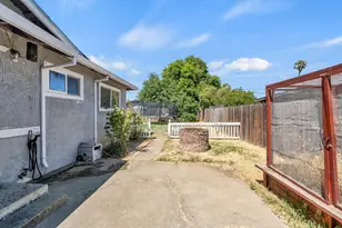 7718 Laurie Way, Sacramento, CA 95832 - Photo 20