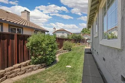 974 Marcella Street, Livermore, CA 94550 - Photo 42