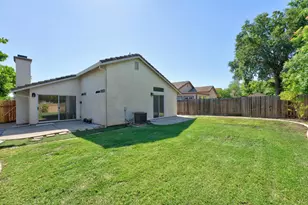8458 Newby Way, Elk Grove, CA 95624 - Photo 34