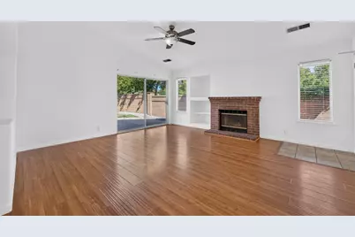 8458 Newby Way, Elk Grove, CA 95624 - Photo 8