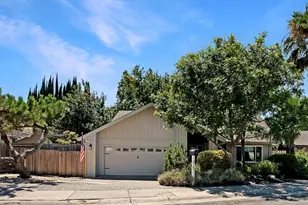 8707 Gaines Ave, Orangevale, CA 95662 - Photo 2