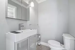 2313 Jasmin Ave, Modesto, CA 95350 - Photo 20