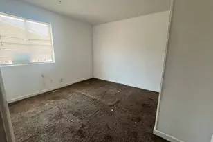 2832 Pepper Oaks Dr, Sacramento, CA 95827 - Photo 12