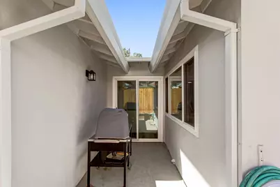 6904 Somerville Way, Fair Oaks, CA 95628 - Photo 38