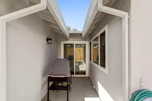 6904 Somerville Way, Fair Oaks, CA 95628 - Photo 38