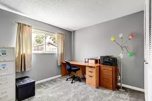 6904 Somerville Way, Fair Oaks, CA 95628 - Photo 22
